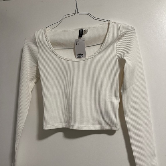 Scoop neck H&M sweater - Picture 1 of 3